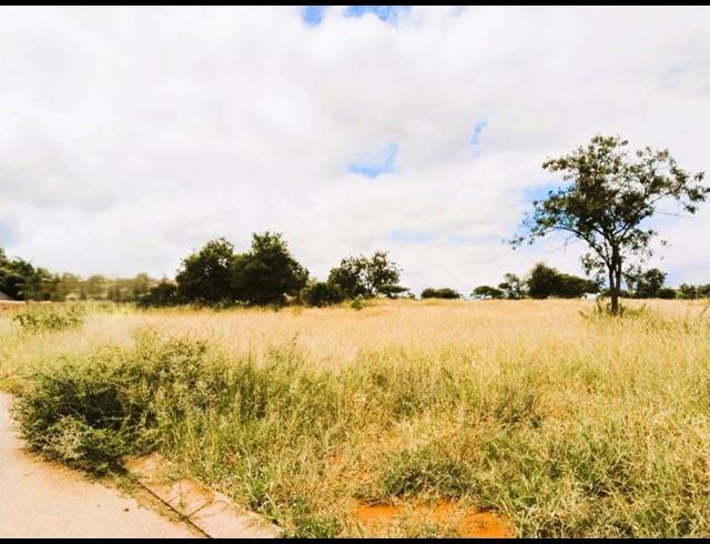 LAND FOR SALE IN STERPARK